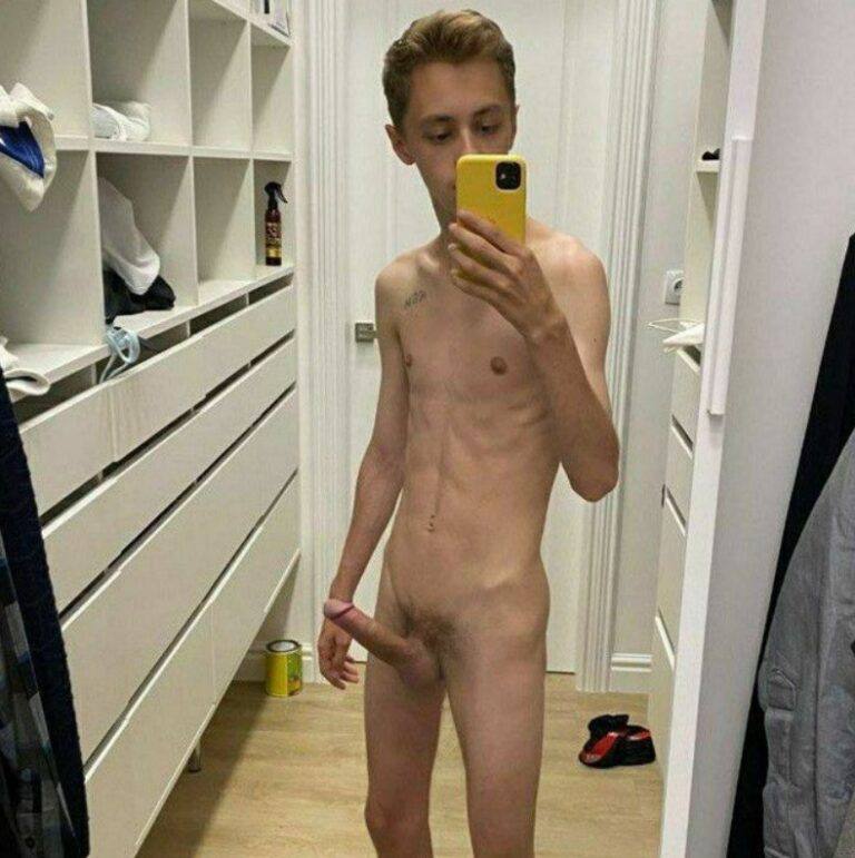 Magrinhos pirocudos 🍆